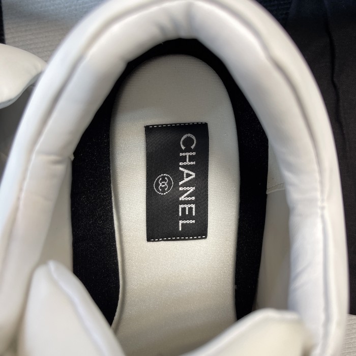 Chanel Low Top Trainer CC(Unisex)-053