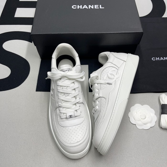 Chanel 22P Trainer(Unisex)-023