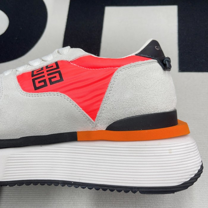 GIV Runner Sneaker(Unisex)