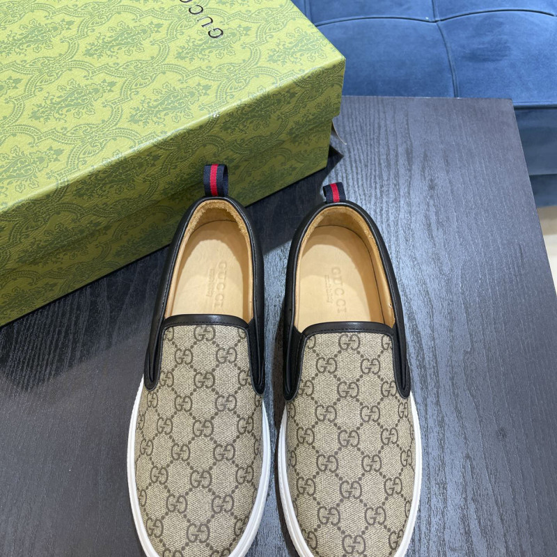 Slip-On Sneaker(Unisex)