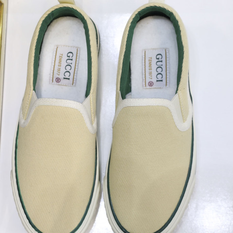 Slip-On Sneaker(Unisex)