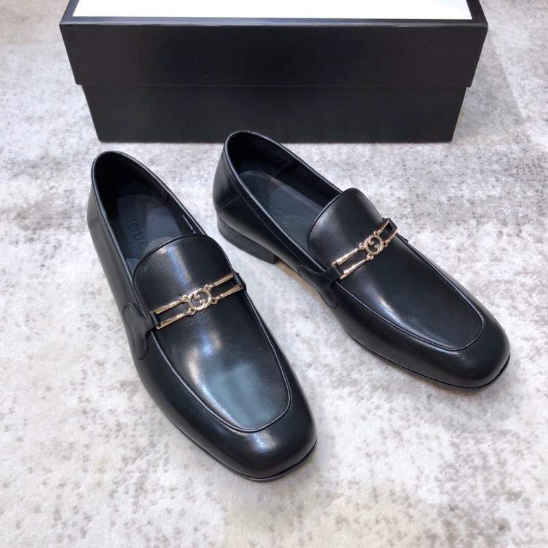 Loafer with Interlocking G(Male)