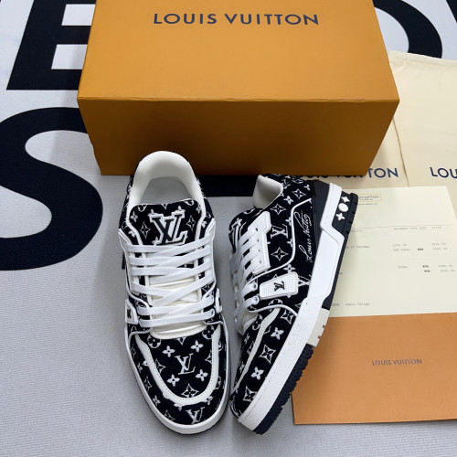 LV Trainer Sneaker(Unisex)