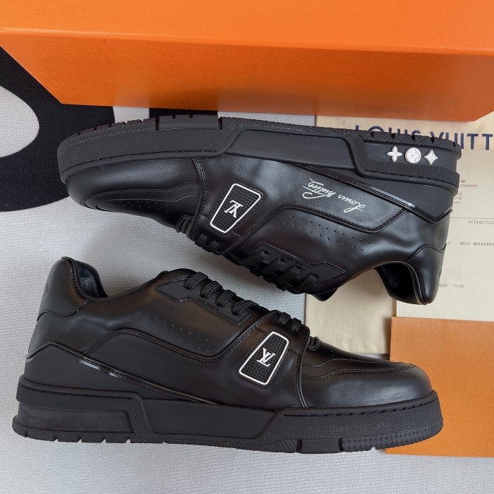 LV Trainer Sneaker(Male)