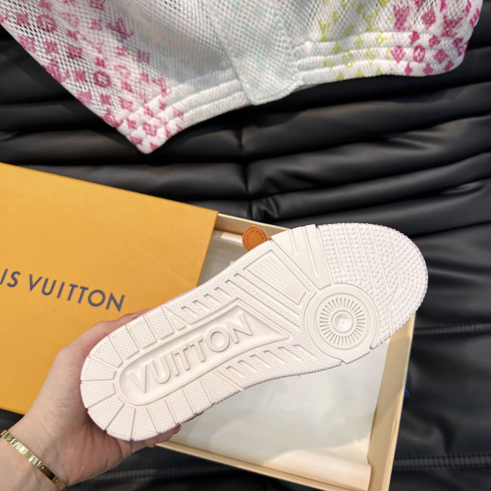 LV Trainer Sneaker(Female)