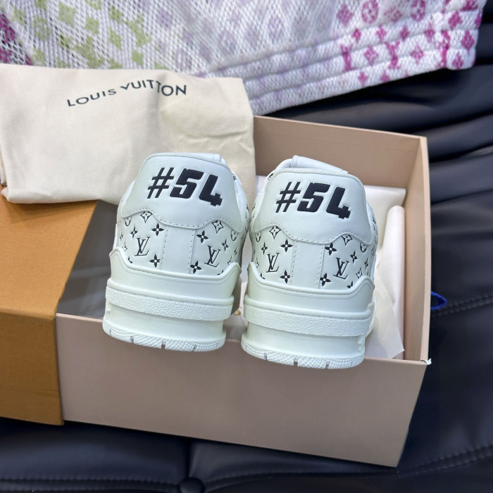 LV Trainer Sneaker(Unisex)