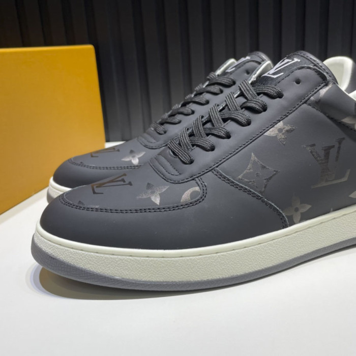 Rivoli Sneaker(Male)