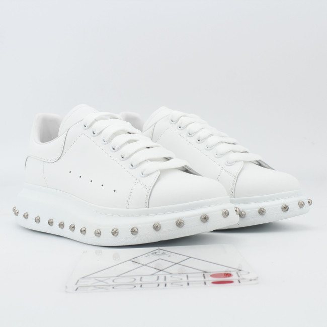 Oversized Sneaker(Unisex)-582