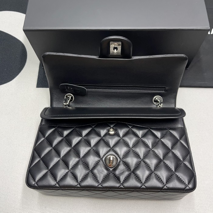 Chanel Classic Flap CF(25.5*15.5*6.5cm)-038