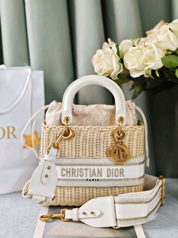 Lady Wicker(24*20*11)-008