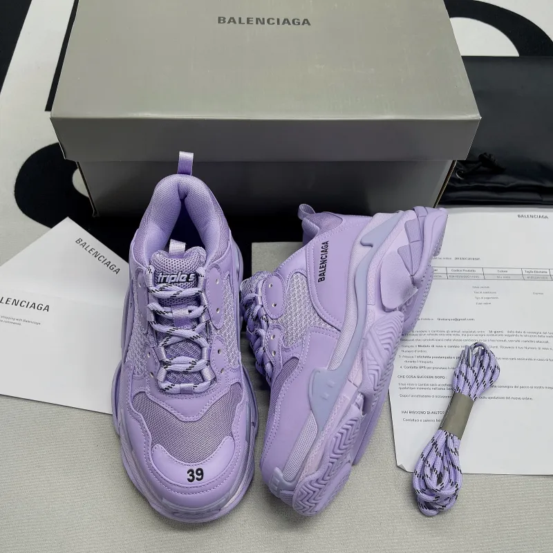 Triple S Sneaker(Unisex)-015