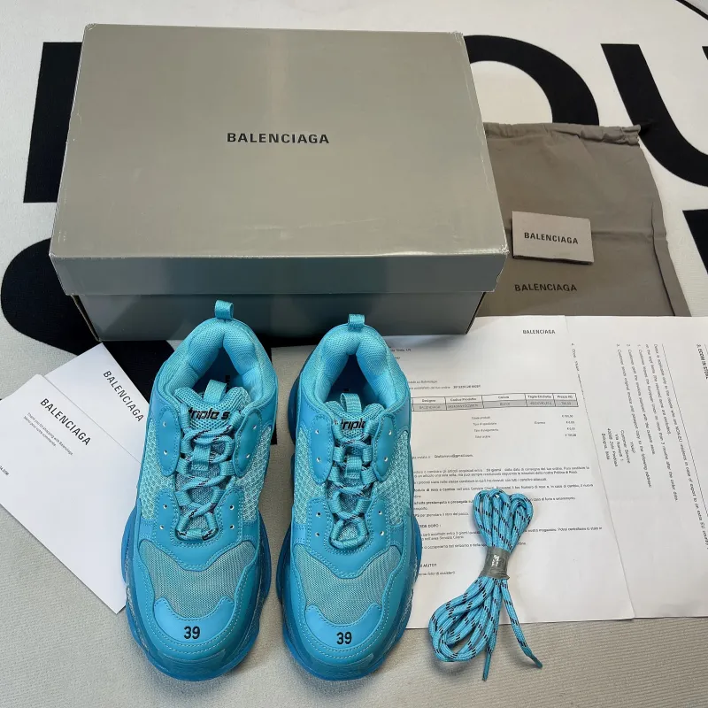 Triple S Clear Sole Sneaker(Unisex)-015