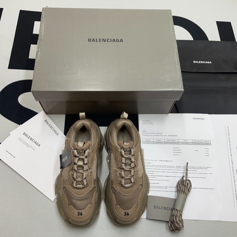 Triple S Clear Sole Sneaker(Unisex)-015