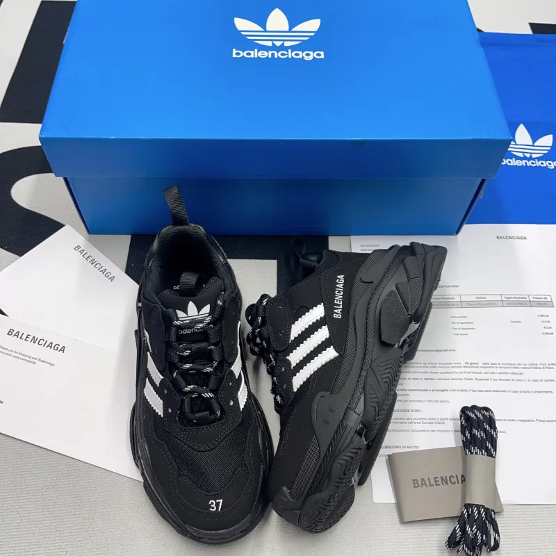 Balenciaga x adidas Triple S Sneaker(Unisex)-015