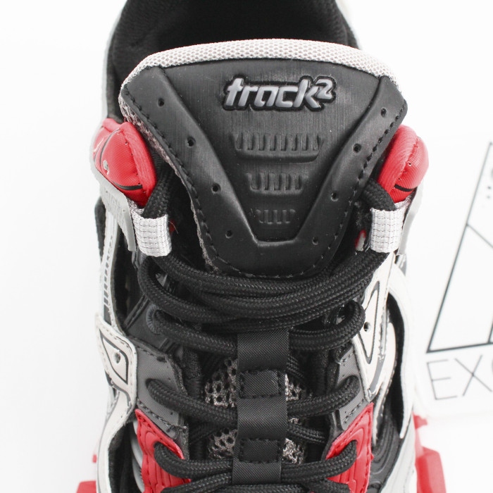 Track.2 Sneaker(Unisex)-036