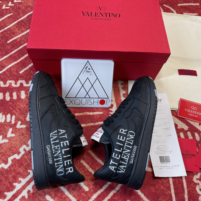 Valentino Garavani Atelier 07 Low-Top Sneaker(Unisex)