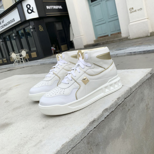 One Stud Mid-Top Nappa Sneaker(Male)