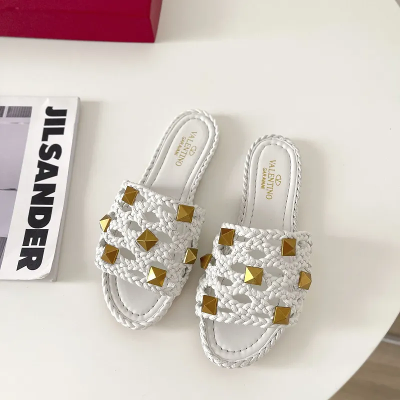 Flat Roman Stud Slide Sandal(Female)