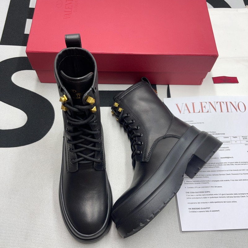 Roman Stud Calfskin Combat Boot(Female)