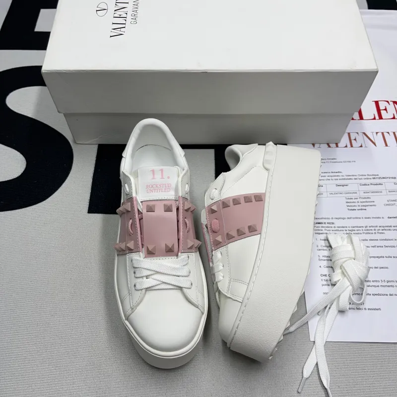 Flatform Rockstud Untitled Sneaker(Female)