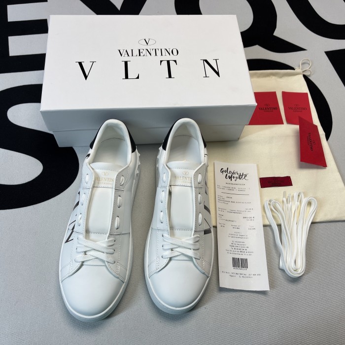 Open Sneaker with VLTN Print(Unisex)