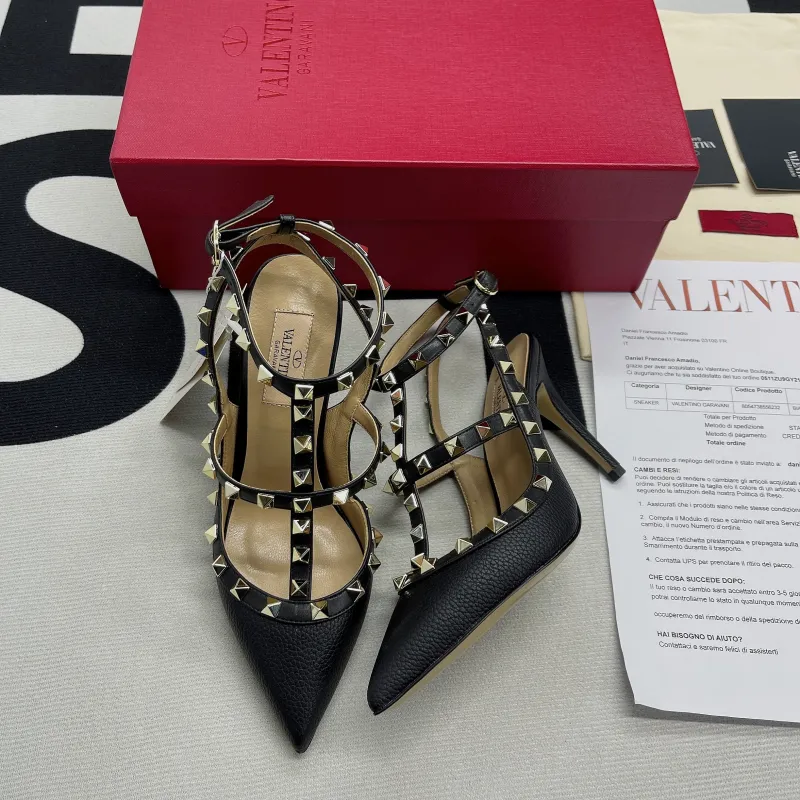 Rockstud Ankle Strap Pump(Female)