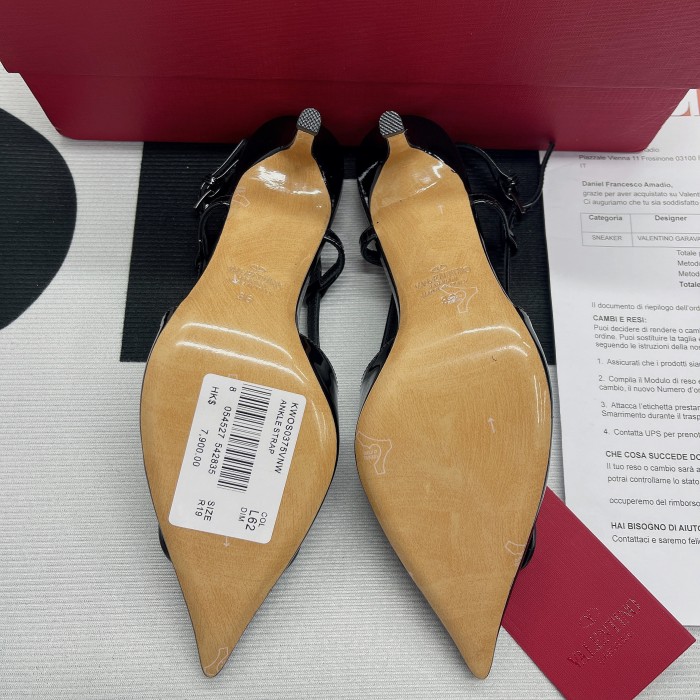 VLOGO Signature Calfskin Slingback Pump(Female)