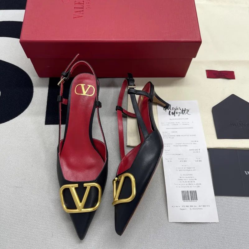 VLOGO Signature Calfskin Slingback Pump(Female)