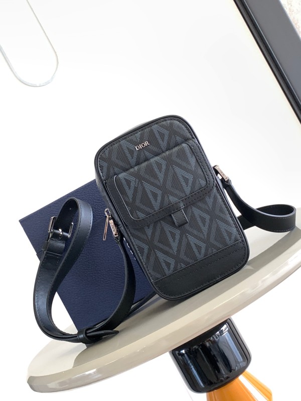 Hit The Road(11*19*5)-084