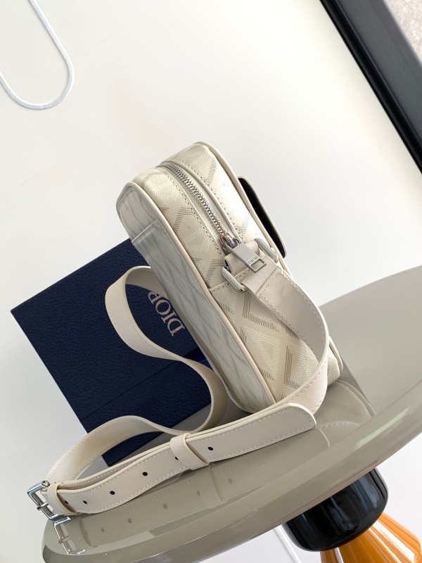 Hit The Road(11*19*5)-084