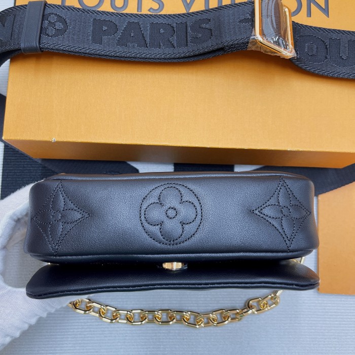 Wallet On Strap(2012*6)-046