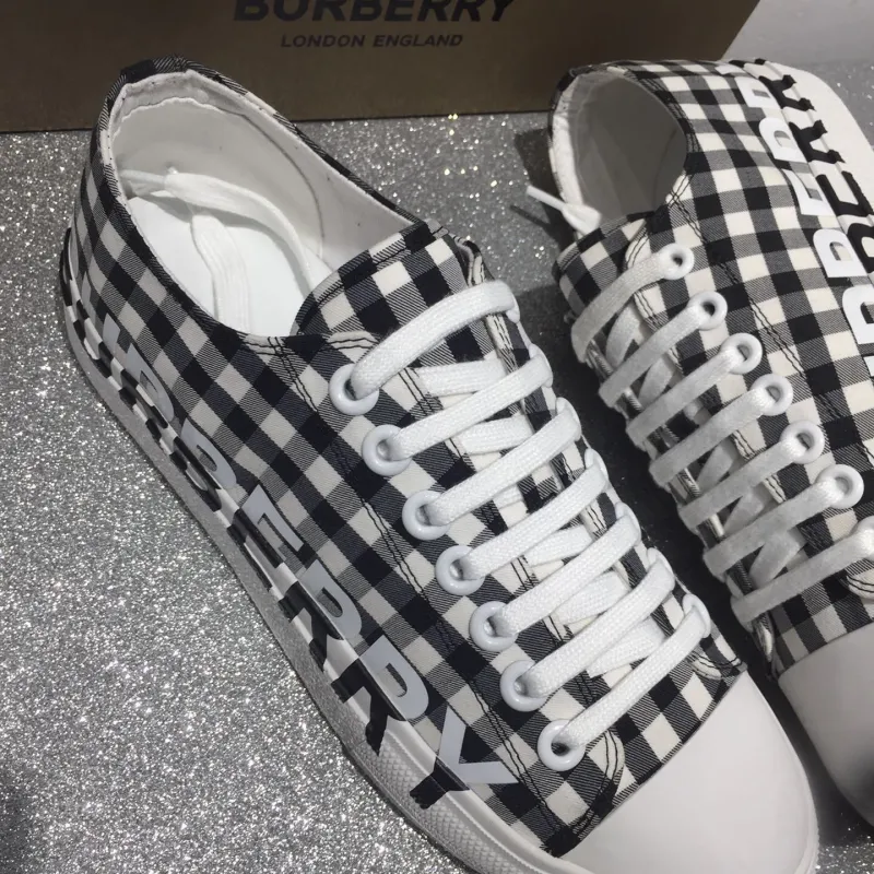 Burberry Logo Print Vintage Cotton Sneaker(Unisex)-063
