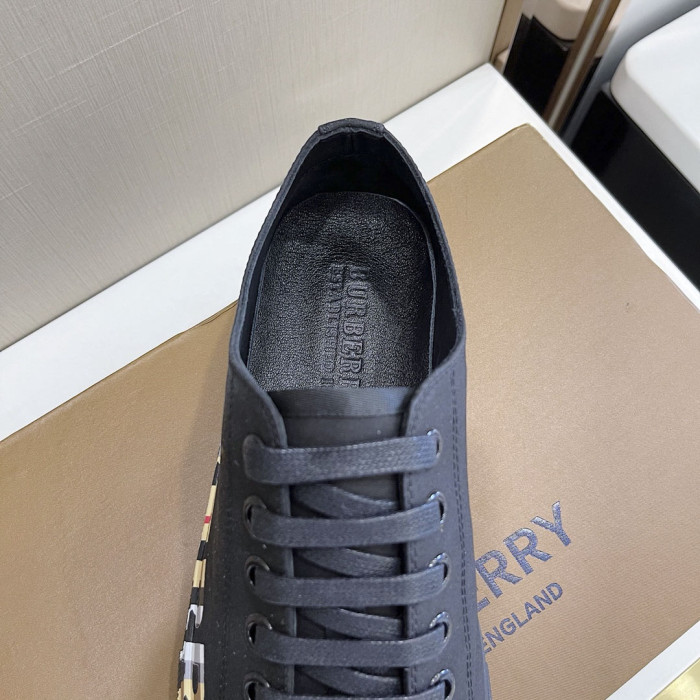 Burberry Logo Print Vintage Cotton Sneaker(Unisex)-063