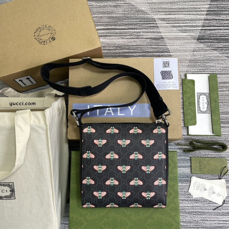 Bestiary(21*23.5*4.5)-083