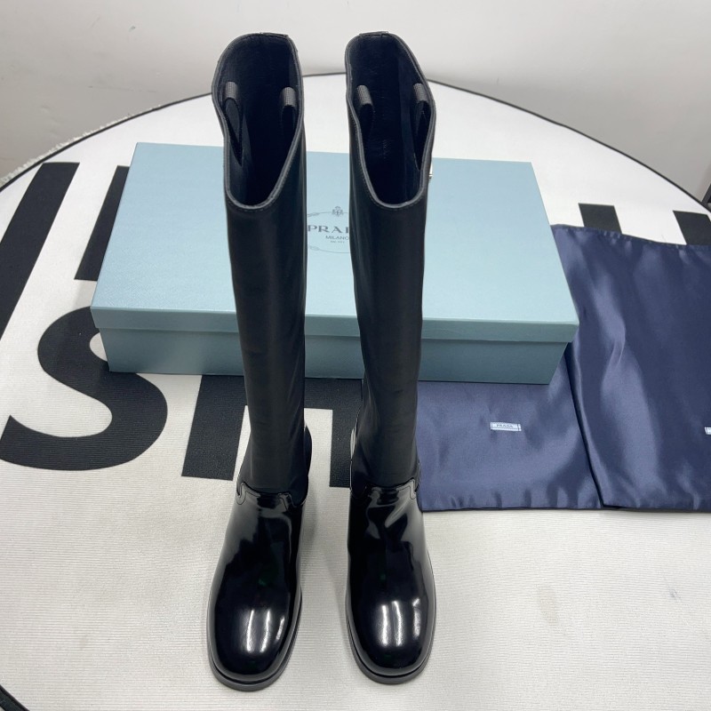 Brushed Patent Leather and Re-Nylon Boots(Female)