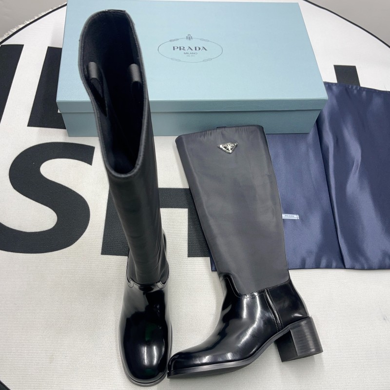 Brushed Patent Leather and Re-Nylon Boots(Female)