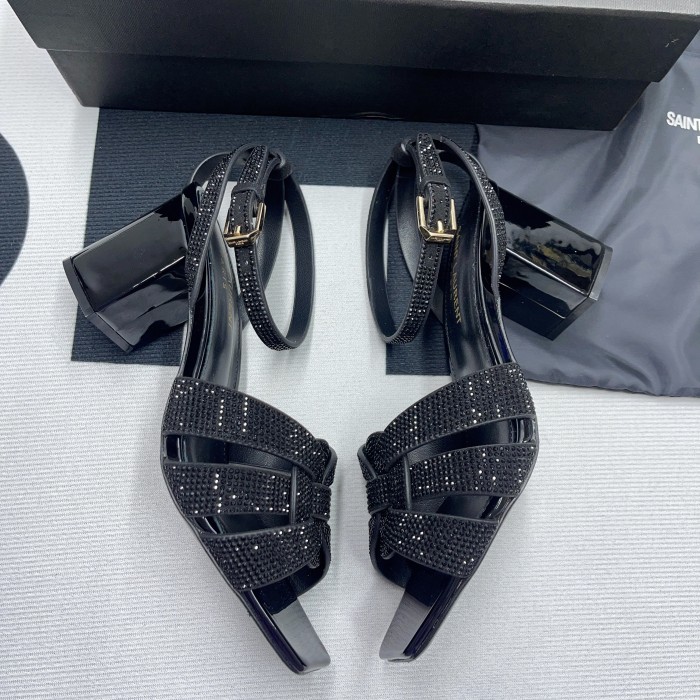 Tribute Heeled Sandal(Female)