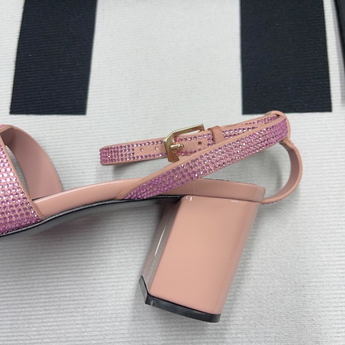 Tribute Heeled Sandal(Female)