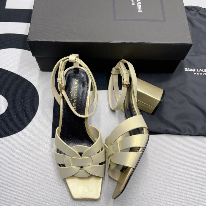 Tribute Heeled Sandal(Female)