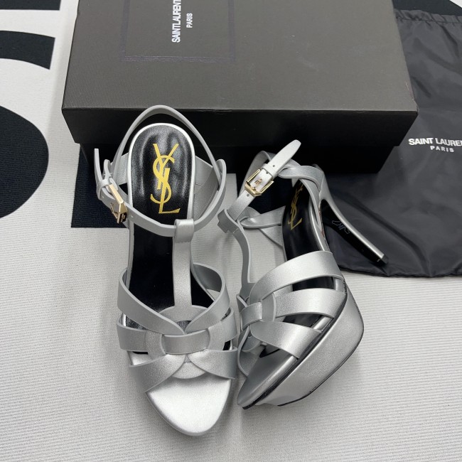 Tribute Platform Sandals(Female)