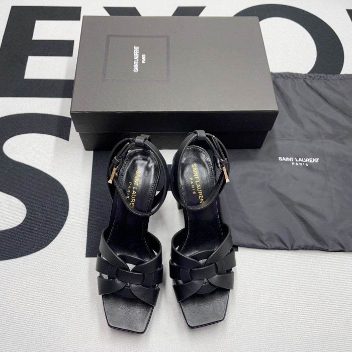 Tribute Platform Sandals(Female)