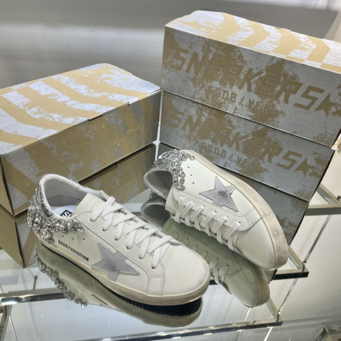 Superstar Sneaker(Female)