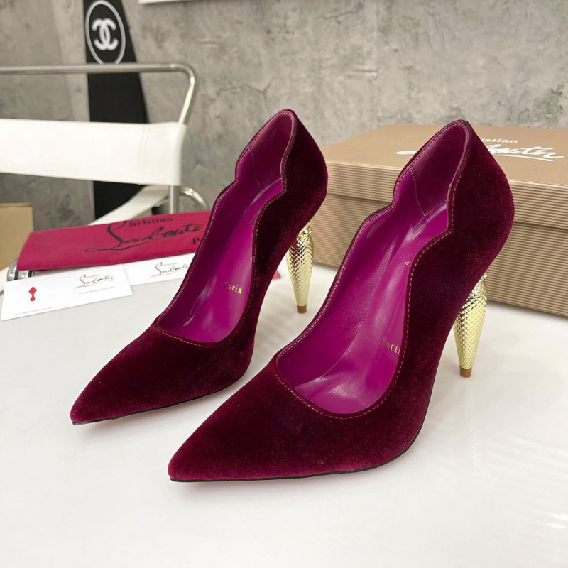 Lacquer Tip Thick Heel(Female)-083