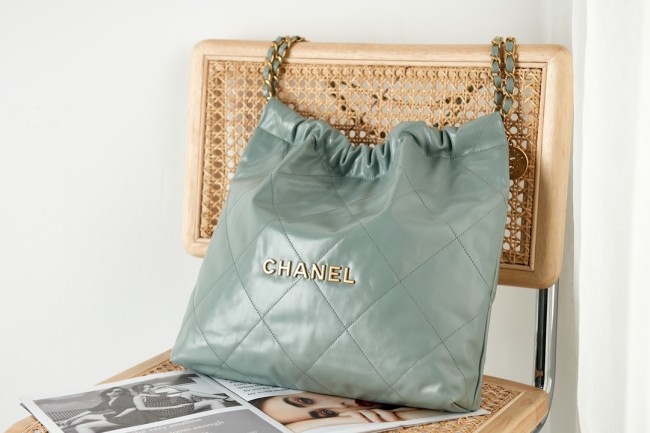 Chanel 22 Handbag(42*8*38cm)-038