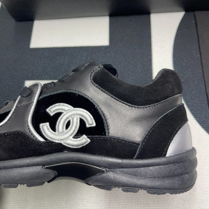 Chanel Low Top Trainer CC(Unisex)-053