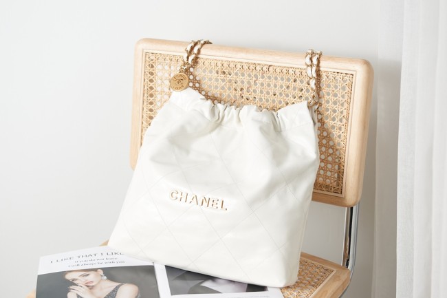 Chanel 22 Handbag(42*8*38cm)-038