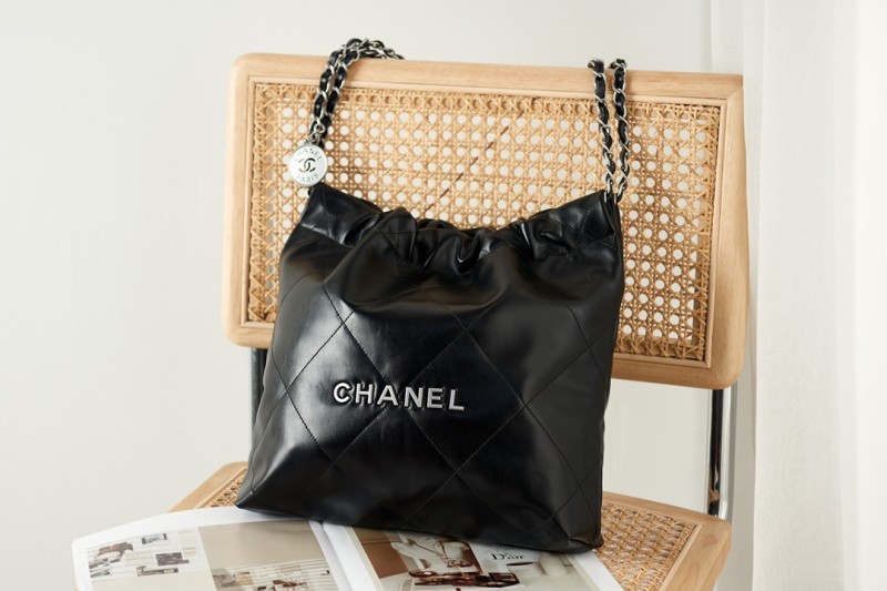 Chanel 22 Handbag(34.5*8*37cm)-008