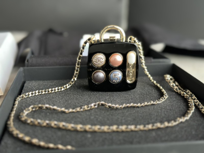 Chanel Minaudiere(5.5*5.5*2.8cm)-017