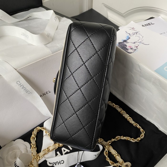 Chanel 23B CF Flap Bag(13.5*20*6.5 cm)-037