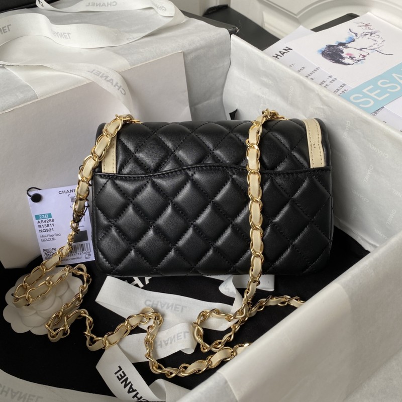 Chanel 23B CF Flap Bag(13.5*20*6.5 cm)-037